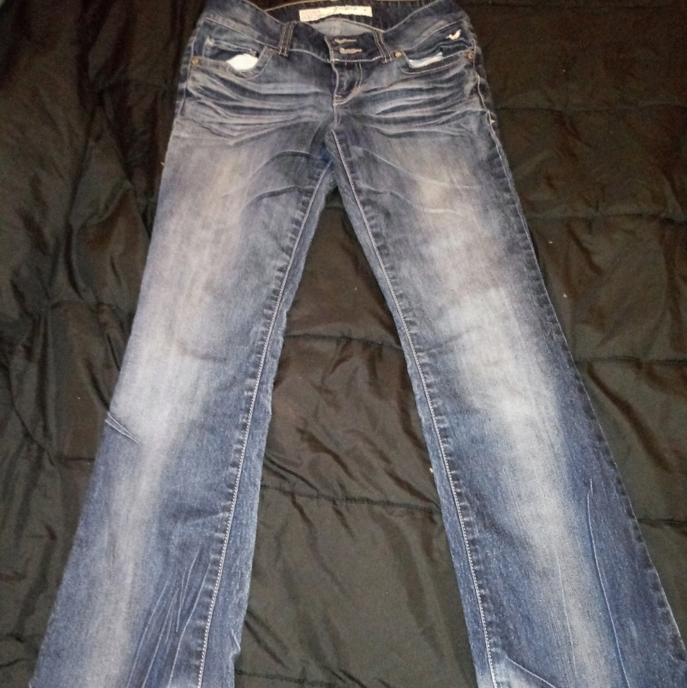 Grane Curvy Low Rise Jeans